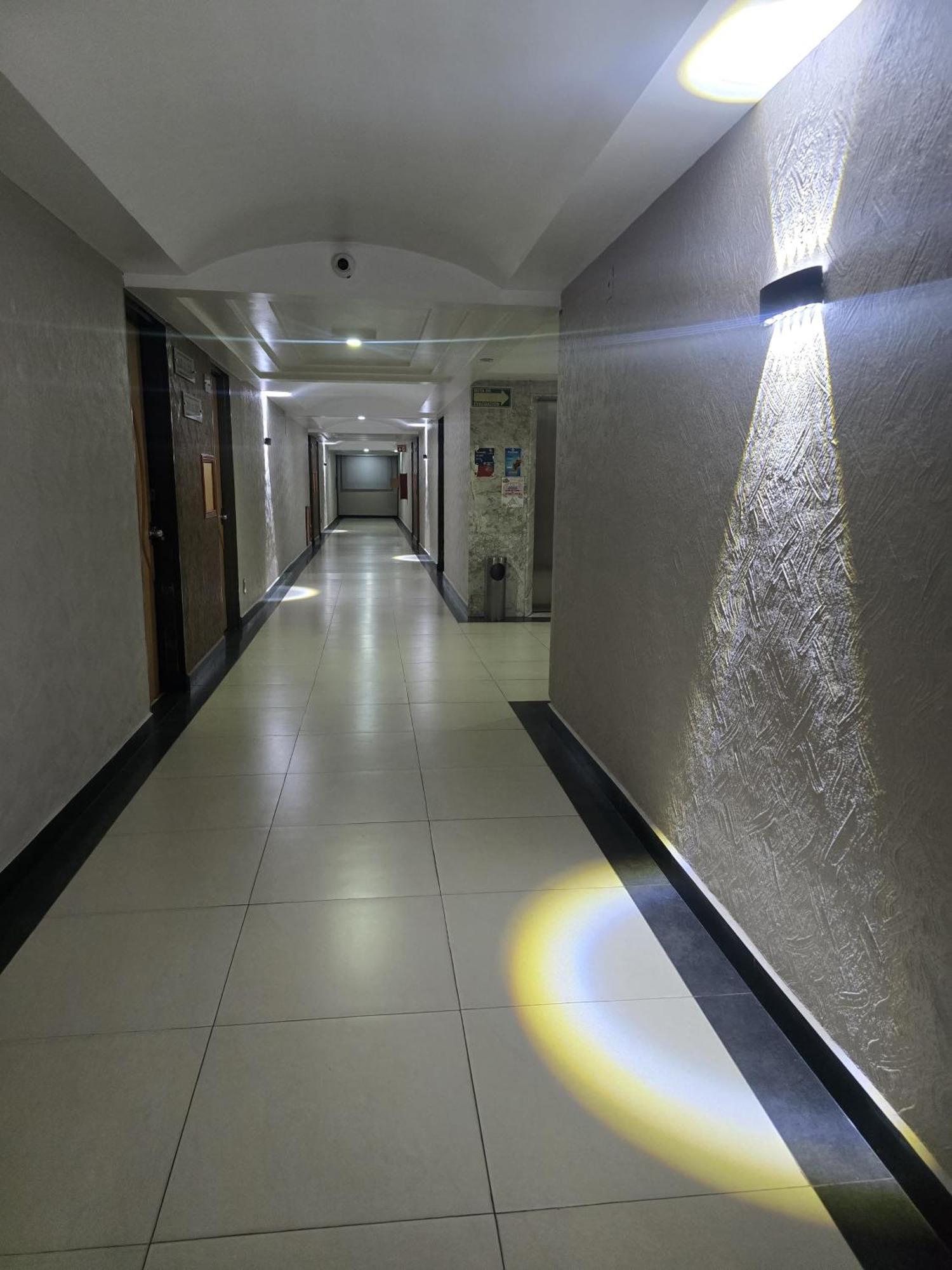 Hotel Y Villas Gran Via Mexico City Exterior photo